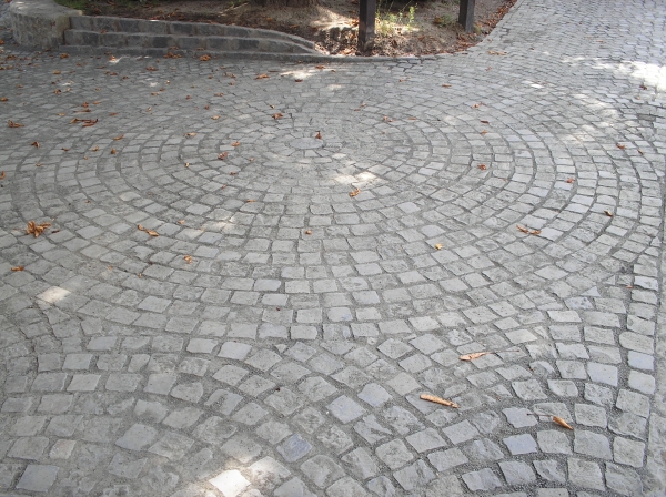Zebegény Petőfi tér átépítés